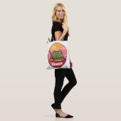 Kawaii kikker eet ramen tote bag (Op model)