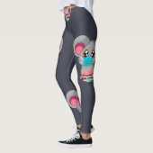 Kawaii-muis in gezichtsmasker met taart leggings (Links)