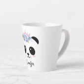 Kawaii panda koningin gepersonaliseerd latte mok (Rechterhoek)