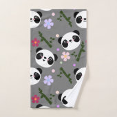Kawaii Panda over grijs Handdoek (Handdoek)