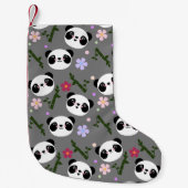 Kawaii Panda over grijs Kleine Kerstsok (Voorkant)