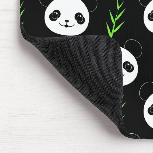 Kawaii Panda Patroon Bamboe in Zwart Wit Groen Muismat (Hoek)
