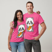 Kawaii Panda speelt akoestische Cartoon T-shirt (Unisex)