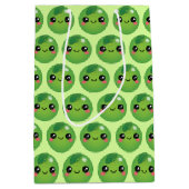 Kawaii Pea Medium Gift Bag Cadeauzakje (Voorkant)