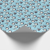 Kawaii pinguïns met wintersneeuwvlokken naadloos cadeaupapier (Hoek)