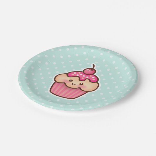 Kawaii Pink Cupcake en Cute Mint Blue Polka Dots Papieren Bordje (Gekanteld)