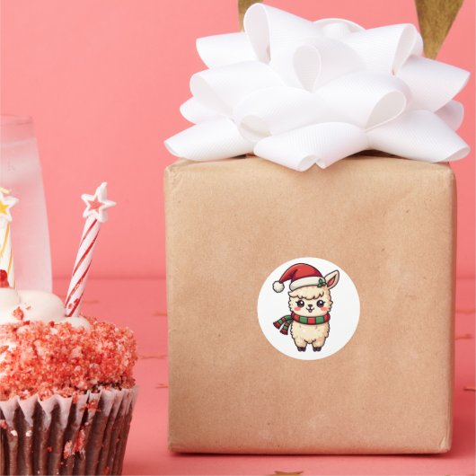 Kawaii Schattigee kerstlama met kerstmuts Ronde Sticker (Feest)