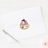 Kawaii schedel cupcake ronde sticker (Envelop)