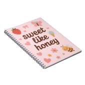 Kawaii Sweet Girl Pink Bee Aesthetic – Cute Design Notitieboek (Rechterzijde)