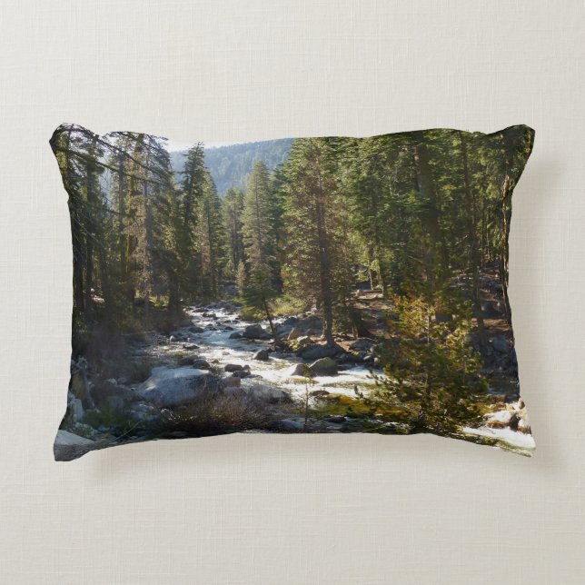 Kaweah rivier in Sequoia National Park Accent Kussen (Voorkant)