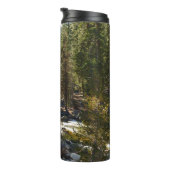 Kaweah rivier in Sequoia National Park Thermosbeker (Geroteerd rechts)