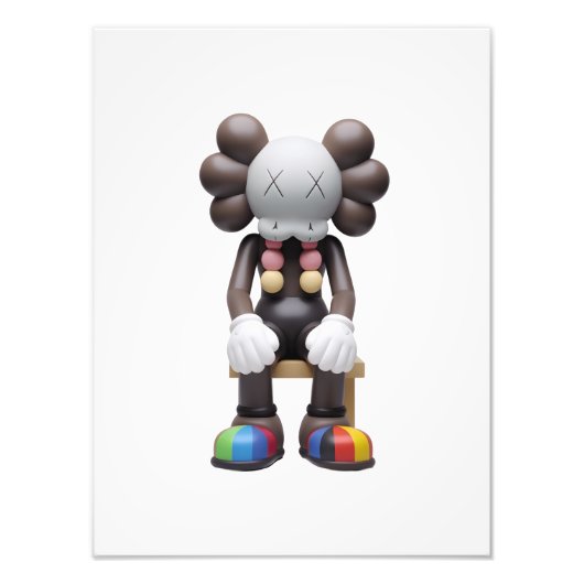 Kaws in rust fotoprint - hoge kwaliteit gedrukt foto afdruk (Voorkant)