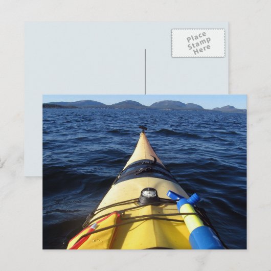 Kayak Bow op Rough Lake, Mountains Briefkaart (Voorkant / Achterkant)