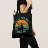 Kayak en Dog Kinda Day Tote Bag (Dichtbij)