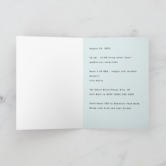 Kayak in water met kranen die over Uitnodiging vli (Binnen)