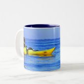 Kayaker en Tufted Puffin in het Pacifische Noordwe Tweekleurige Koffiemok (Voorkant links)
