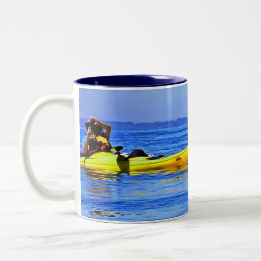 Kayaker en Tufted Puffin in het Pacifische Noordwe Tweekleurige Koffiemok (Links)