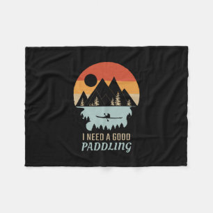 Kayaking Mountains Retro Fleece Deken