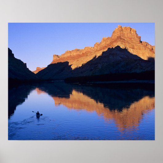 Kayaking op de Colorado in het Spaans Poster (Voorkant)