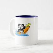 Kayaking Panda Tweekleurige Koffiemok (Voorkant links)