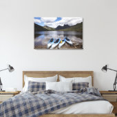 Kayaks, Cradle Mountain en Dove Lake, Cradle Canvas Afdruk (Insitu (Slaapkamer))