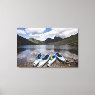 Kayaks, Cradle Mountain en Dove Lake, Cradle Canvas Afdruk