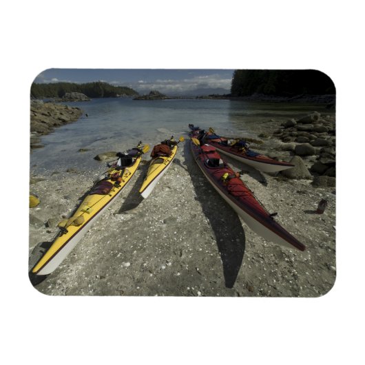 Kayaks op Dicebox Island, Broken Island Group, Magneet (Horizontaal)