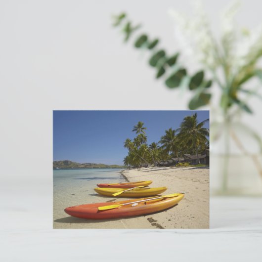 Kayaks op het strand, Plantation Island Resort Briefkaart (Staand voorkant)