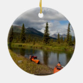 Kayaks op Rest Keramisch Ornament (Achterkant)