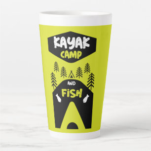 Kayakvis en kaartjes voor de visreis in het kamp latte mok