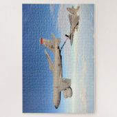 KC-135R Stratotanker tankt F-15C Eagle Kadena JP Legpuzzel (Verticaal)