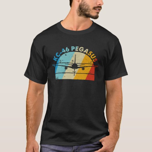 KC 46 Pegasus Sunset Air Refueling Airplane T-shirt (Voorkant)