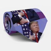 Keep America Great Trump 2020 Stropdas (Opgerold)