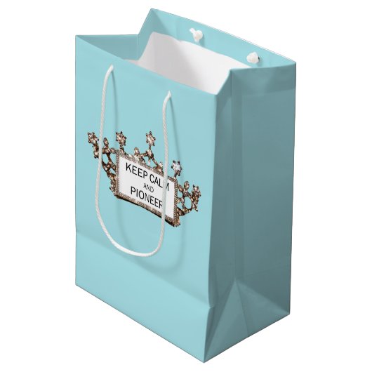 "Keep Calm and Pioneer" Medium Gift Bag Cadeauzakje (Voorkant Gekanteld)