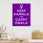 Keep Kamala en Carry Onala Paarse Achtergrond Poster (Keuken)