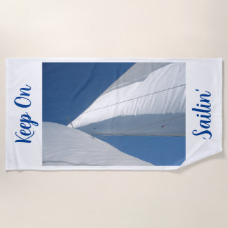 Keep on Sailin' Beach handdoek