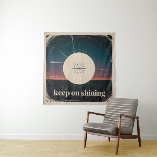 Keep On Shining Wandkleed (In situ)