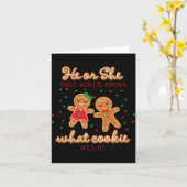 Keeper Of The Gender Reveal Gingerbread Auntie  Kaart (Gele Bloem)