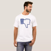 Keer er tegen zijn t-shirt (Voorkant volledig)