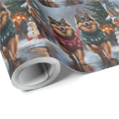 Keeshond Dogs Christmas Snow Holiday Cadeaupapier (Rol Hoek)