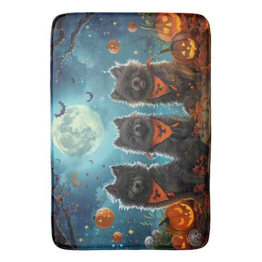 Keeshond Halloween Griezelig Badmat (Voorkant Verticaal)