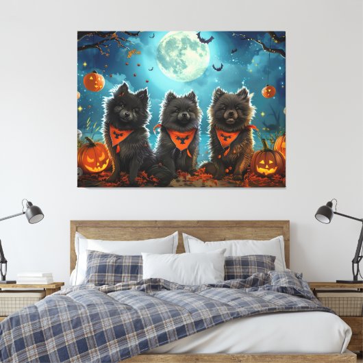 Keeshond Halloween Spooky Canvas Afdruk (Insitu (Slaapkamer))