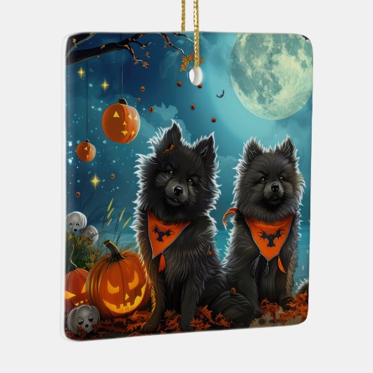 Keeshond Halloween Spooky Keramisch Ornament (Rechts)