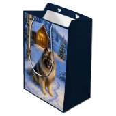 Keeshond Holiday  Medium Cadeauzakje (Achterkant Gekanteld)