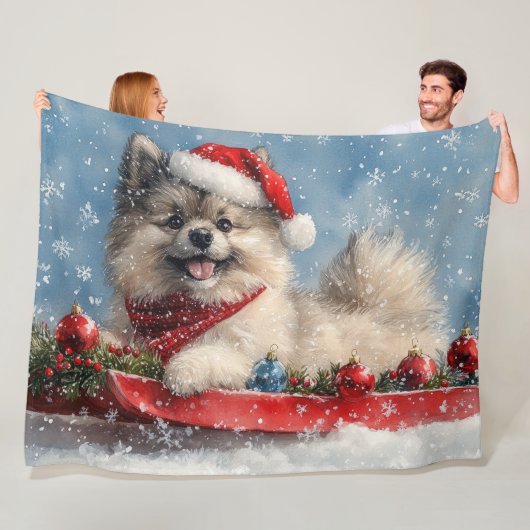 Keeshond Hond in Sledge Laat het Sneeuw Kerstmis Fleece Deken (In situ)