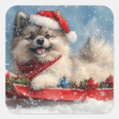 Keeshond Hond in Sledge Laat het Sneeuw Kerstmis Vierkante Sticker (Voorkant)