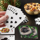 Keeshond-hond in St. Patrick's Day-jurk Pokerkaarten (Insitu)