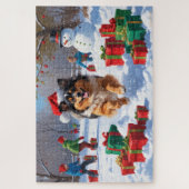 Keeshond-hond rent in de sneeuw met kerstmuts legpuzzel (Verticaal)