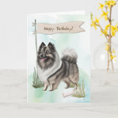 Keeshond Hondenras buiten onder verjaardagsbord Kaart (Gele Bloem)