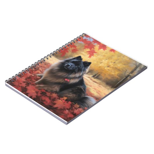 Keeshond in Herfst laat Herfst inspireren Notitieboek (Linkerzijde)